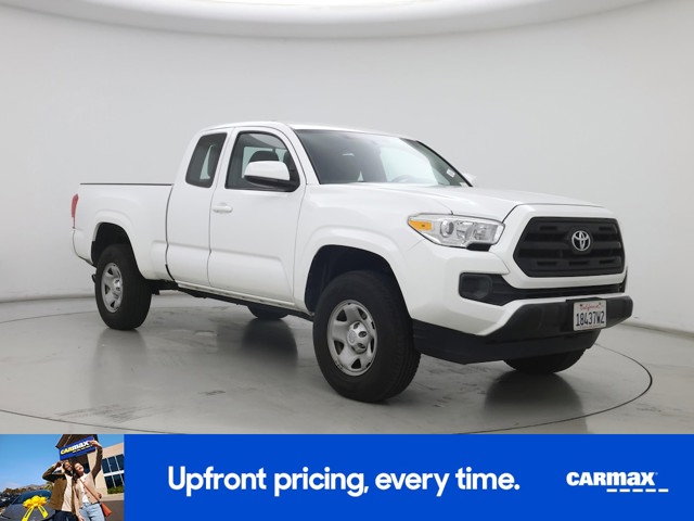 2017 Toyota Tacoma SR