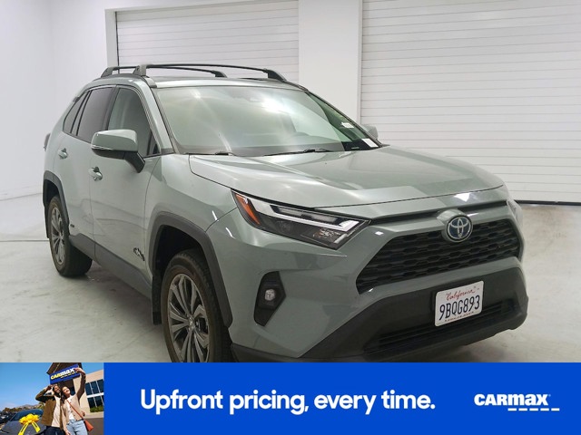 2022 Toyota RAV4 XLE Premium
