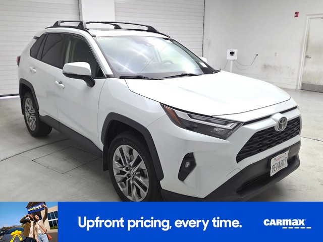 2023 Toyota RAV4 XLE Premium