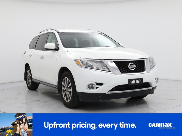 2015 Nissan Pathfinder SV
