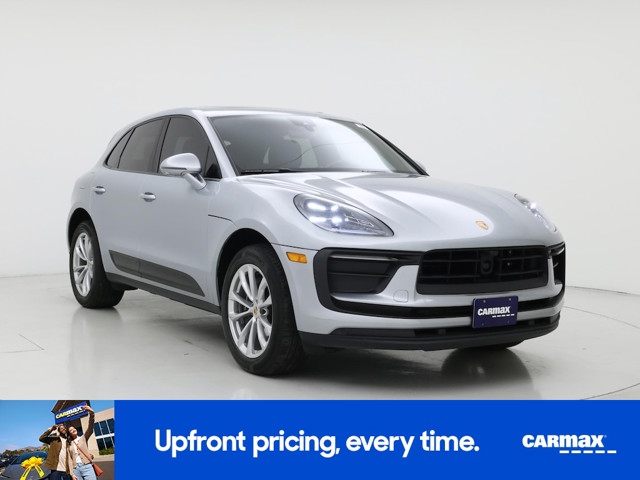 2022 Porsche Macan