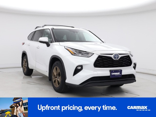 2022 Toyota Highlander XLE Bronze