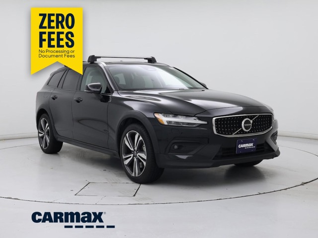 2023 Volvo V60 Cross Country B5 Plus