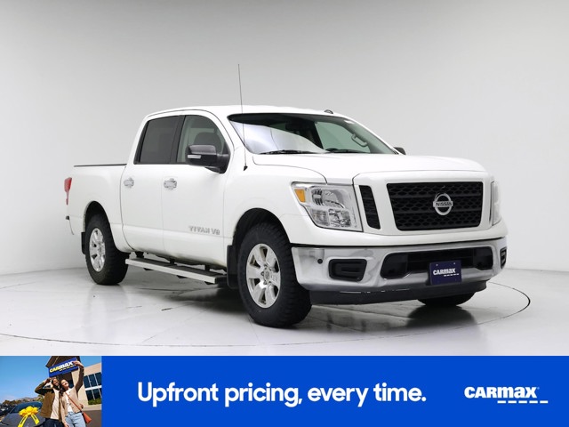 2019 Nissan Titan SV