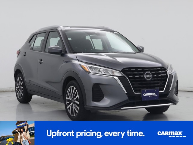 2022 Nissan Kicks SV