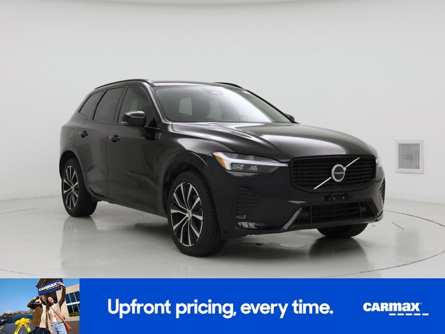 2024 Volvo XC60 B5 Plus Dark Theme