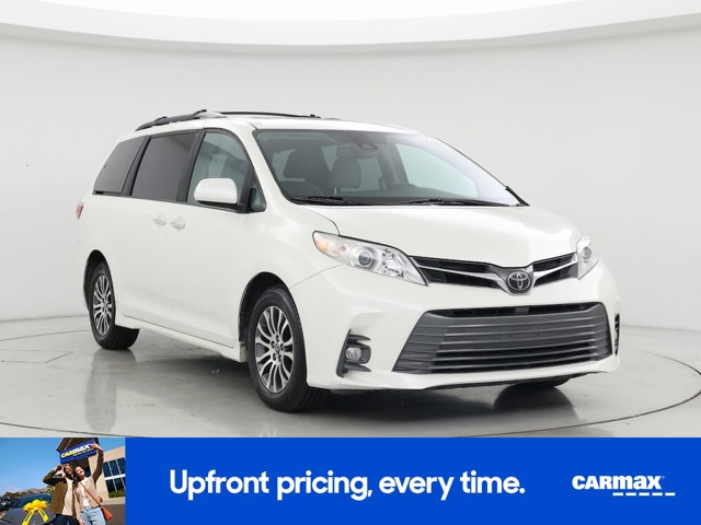 2018 Toyota Sienna XLE
