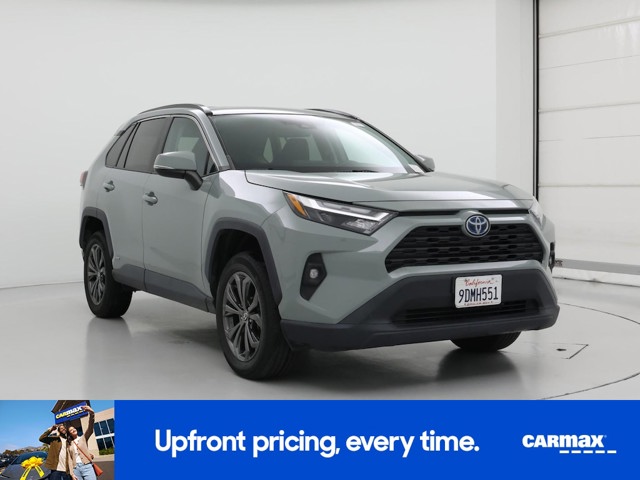 2022 Toyota RAV4 XLE Premium