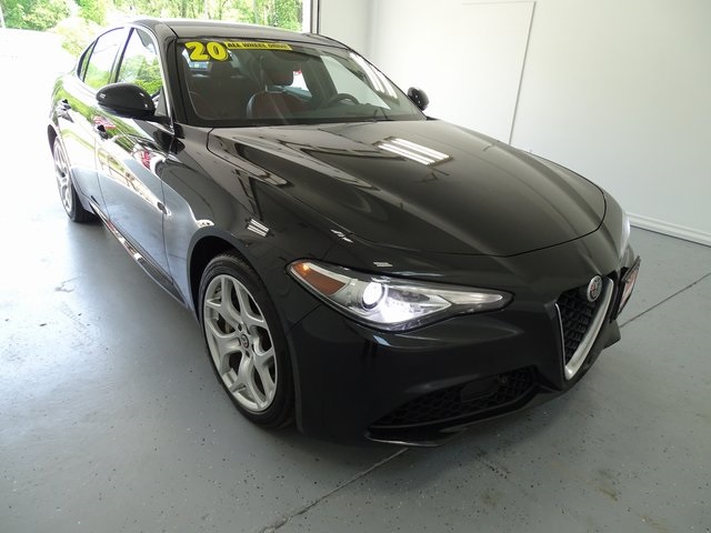 Giulia