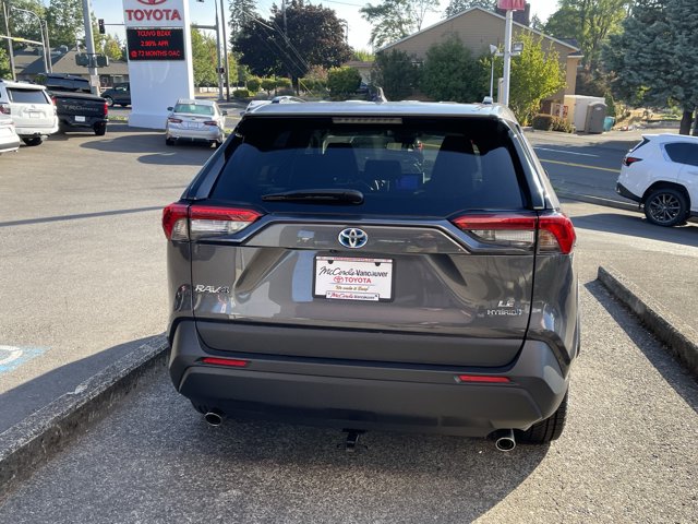 2024 Toyota RAV4 Hybrid LE — photo 1 of 9