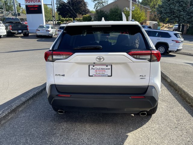 2024 Toyota RAV4 XLE — photo 1 of 9