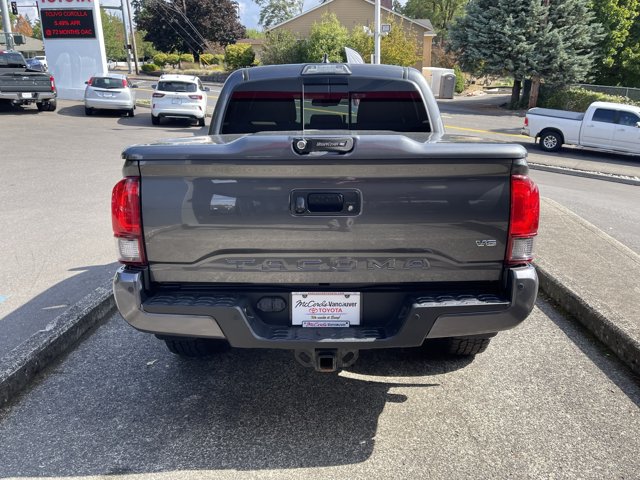 2018 Toyota Tacoma TRD Off Road — photo 1 of 9