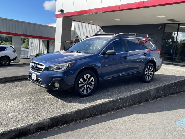 2019 Subaru Outback — photo 1 of 10