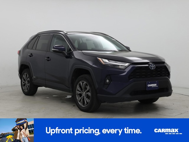 2022 Toyota RAV4 XLE Premium