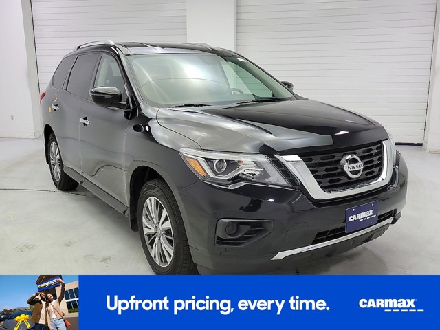 2020 Nissan Pathfinder S