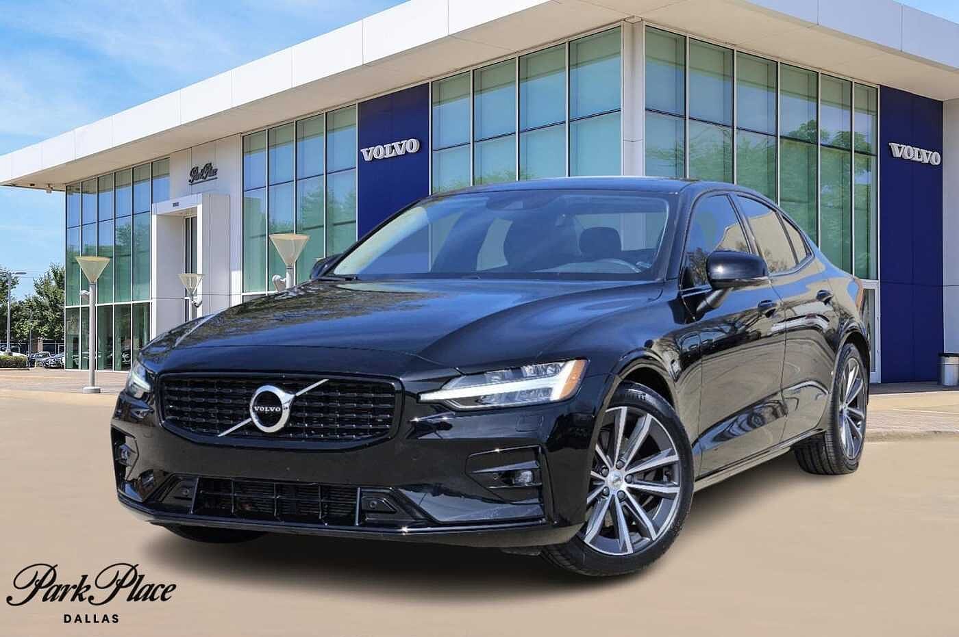 2022 Volvo S60