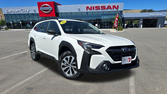 2025 Subaru Outback Base