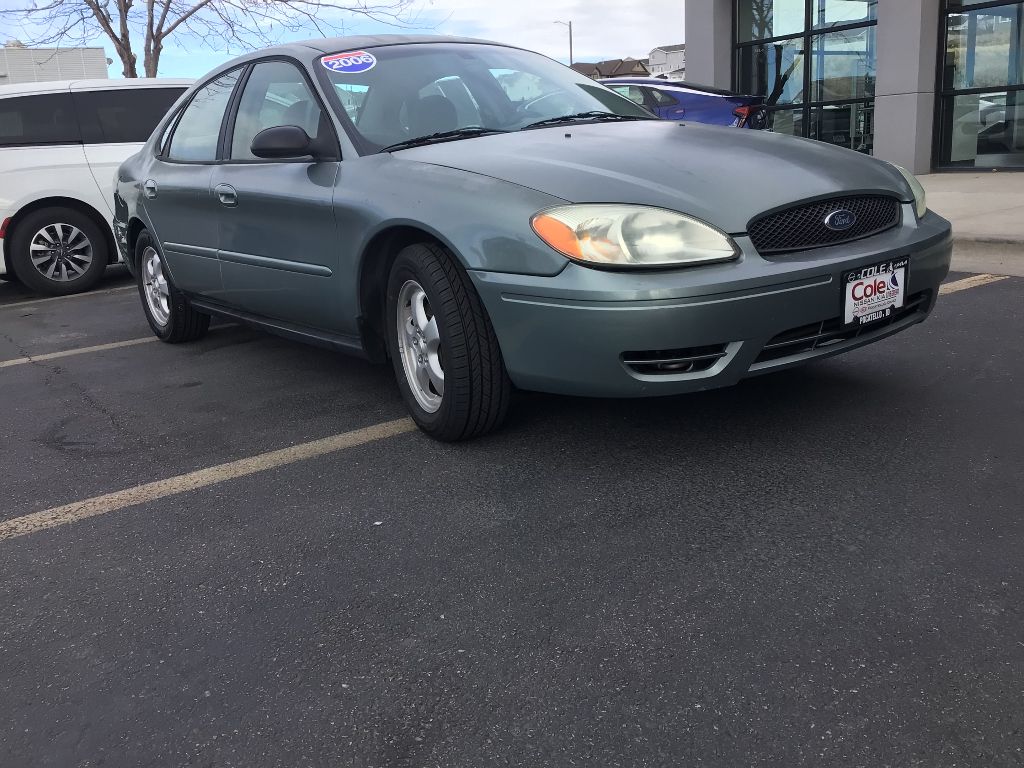 2006 Ford Taurus