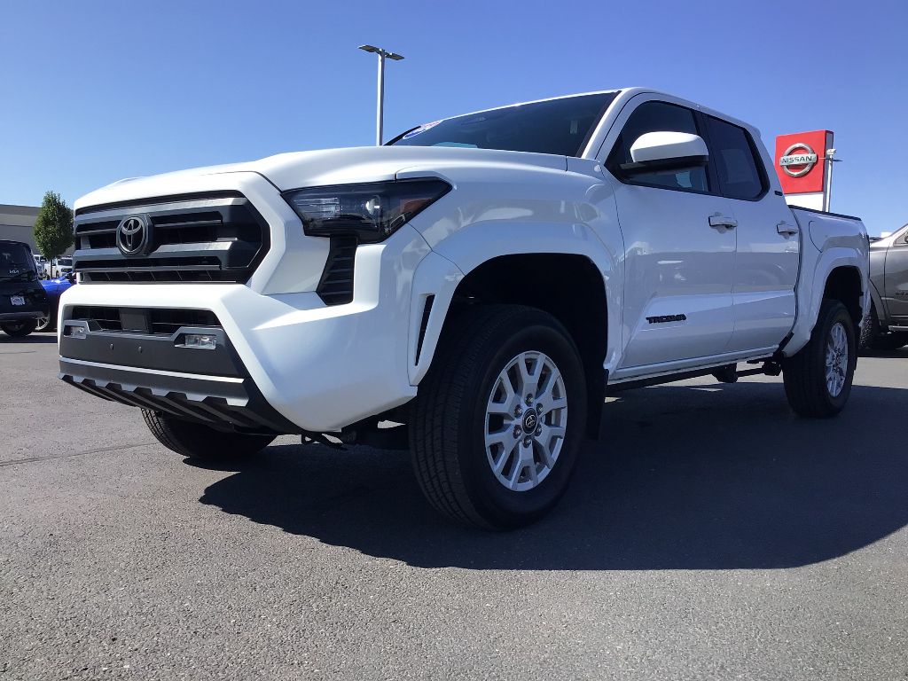 2024 Toyota Tacoma 4WD