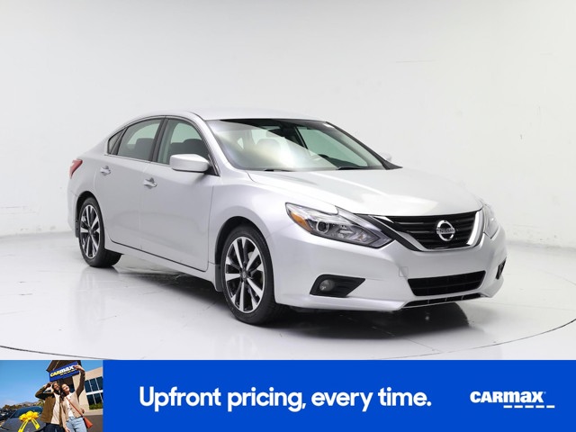 2016 Nissan Altima SR