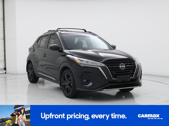2023 Nissan Kicks SR