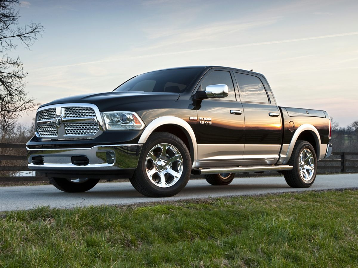 2017 Ram Ram Pickup 1500 SLT