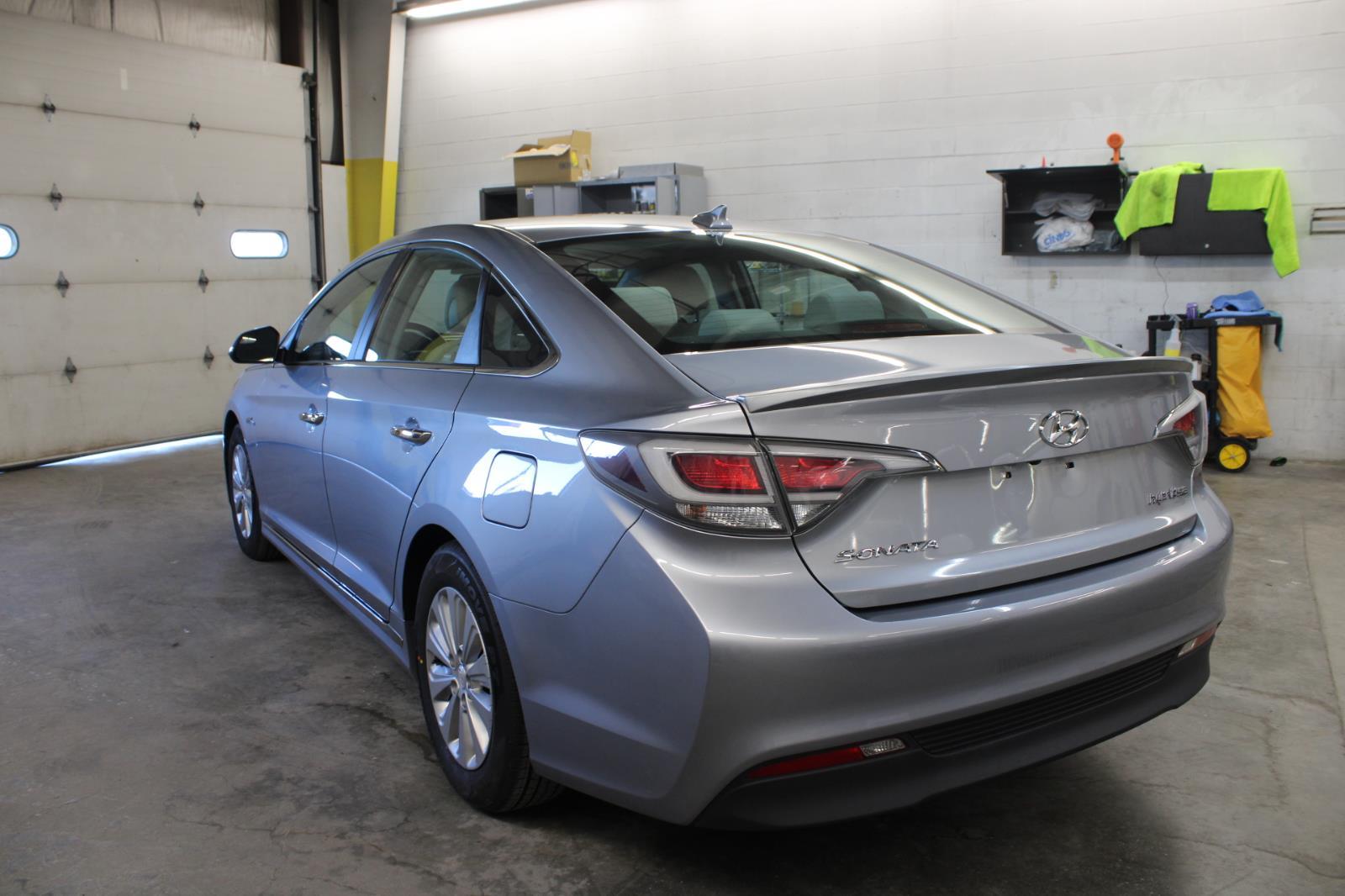 2016 Hyundai Sonata Hybrid