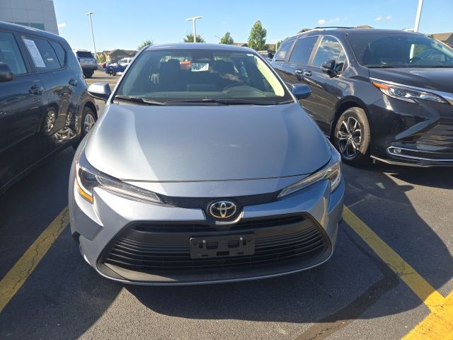2024 Toyota Corolla LE — photo 1 of 12
