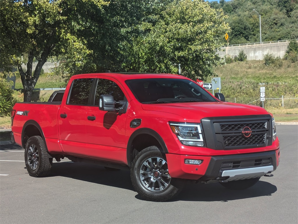 2024 Nissan Titan XD