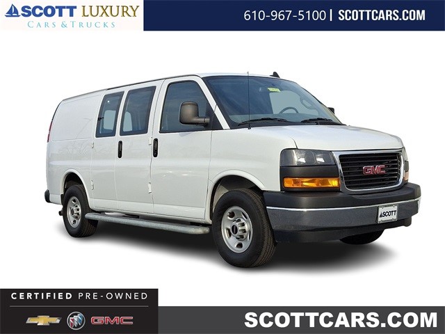 2023 GMC Savana Cargo Van