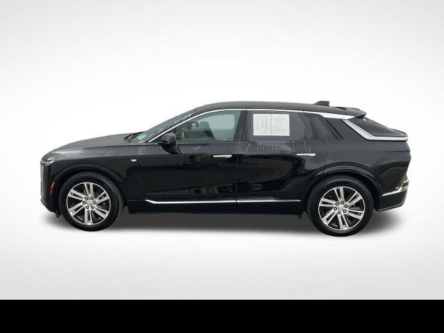 2024 Cadillac LYRIQ — photo 1 of 6