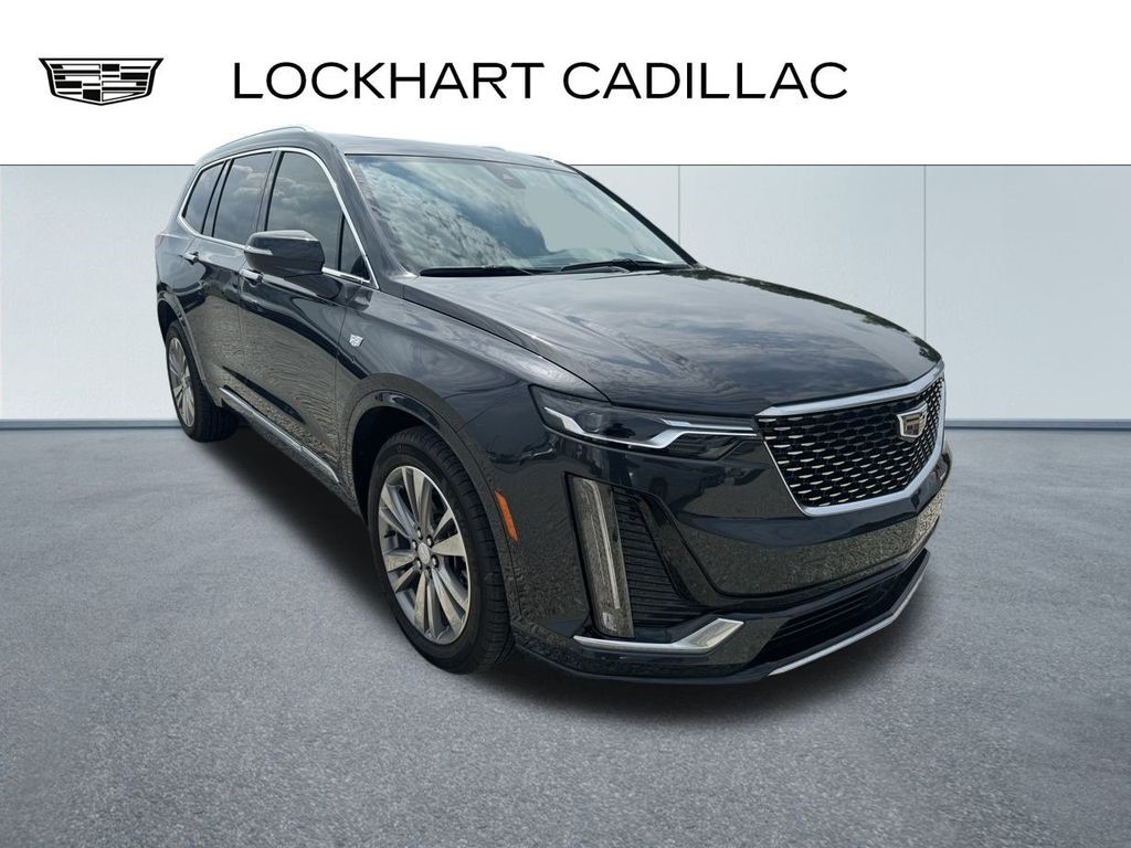 2022 Cadillac XT6