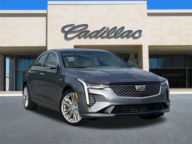 2022 Cadillac CT4