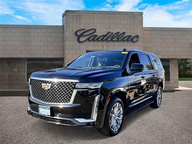 2023 Cadillac Escalade Esv