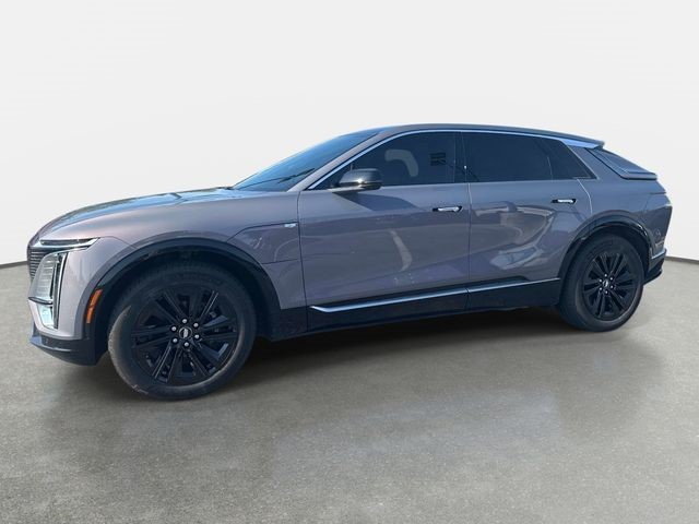 2024 Cadillac LYRIQ — photo 1 of 6
