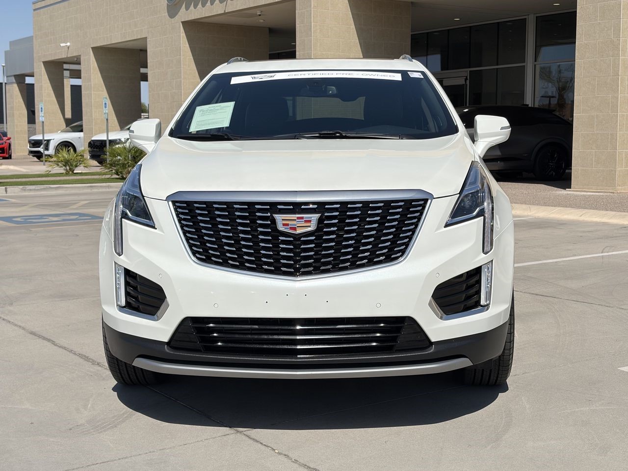 2024 Cadillac XT5 — photo 1 of 6