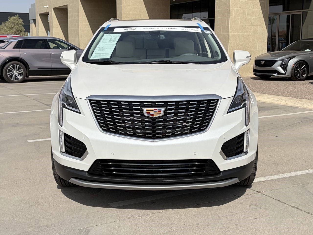 2024 Cadillac XT5 — photo 1 of 6
