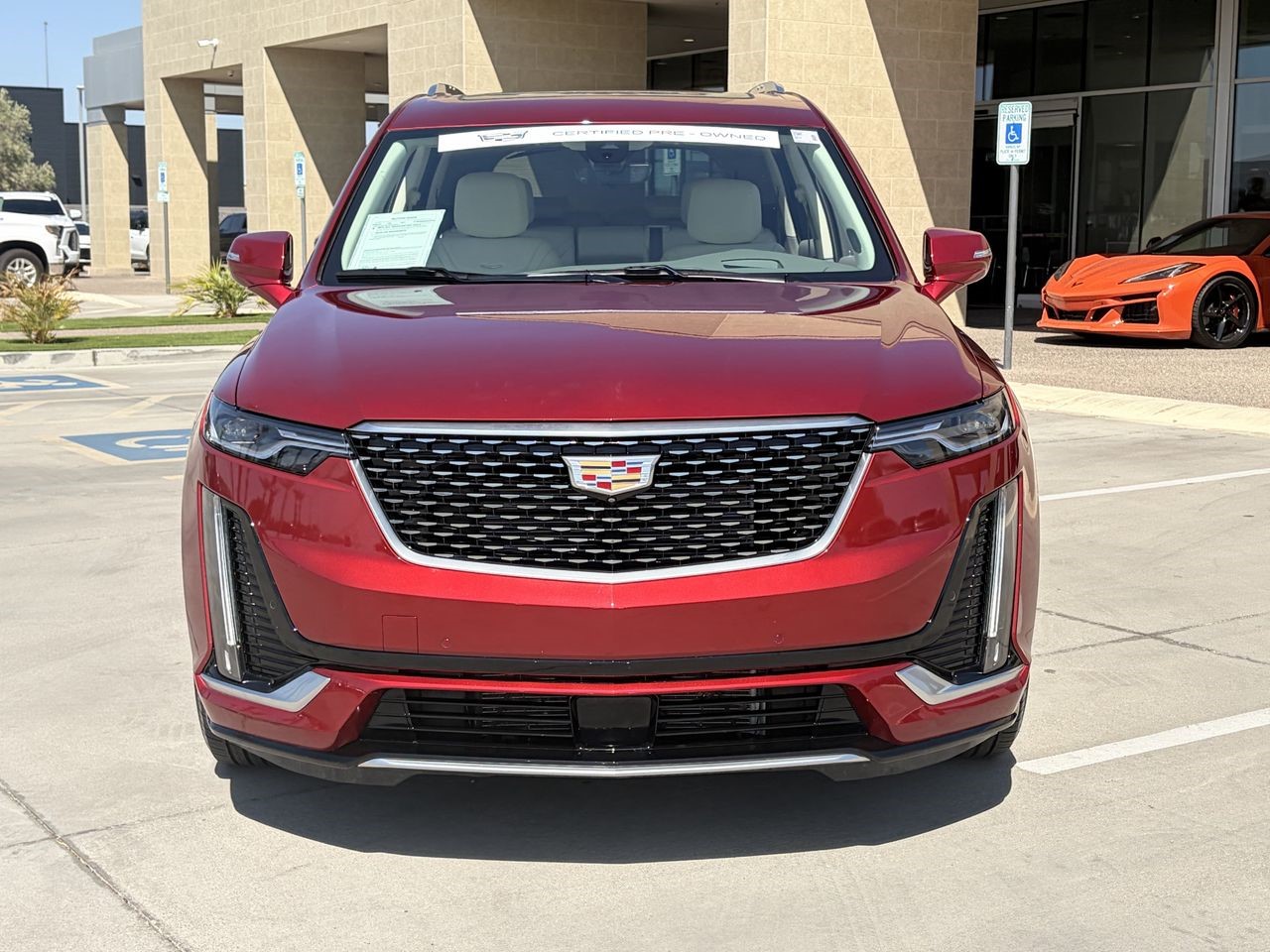 2024 Cadillac XT6 — photo 1 of 6