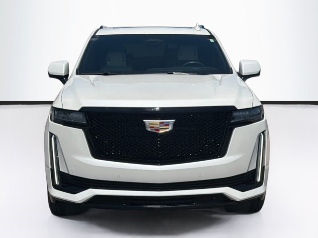 2023 Cadillac Escalade — photo 1 of 6