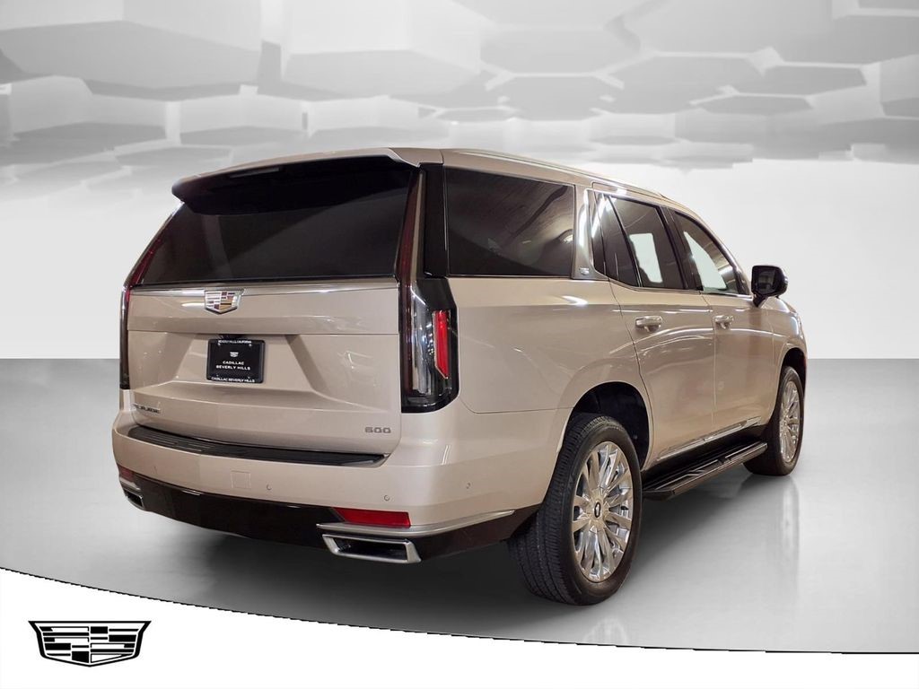 2023 Cadillac Escalade — photo 1 of 6