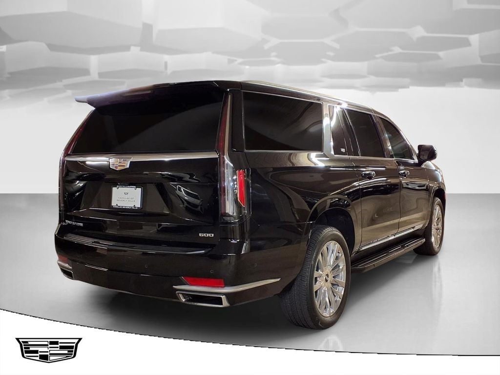 2023 Cadillac Escalade ESV — photo 1 of 6