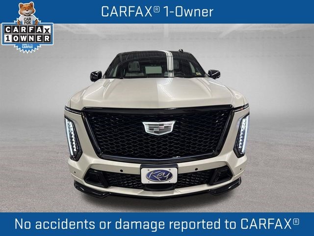 2025 Cadillac Escalade — photo 1 of 6