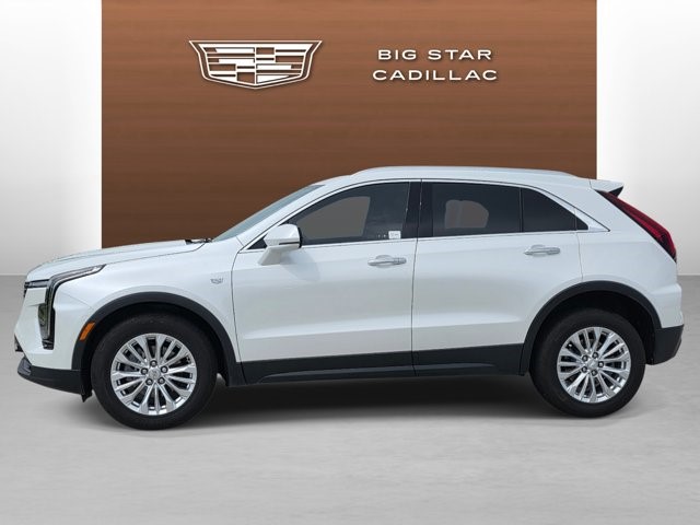 2024 Cadillac XT4 — photo 1 of 6