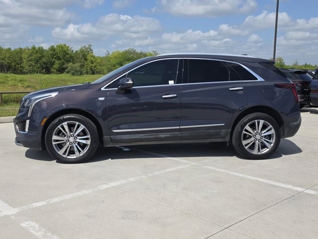 2024 Cadillac XT5 — photo 1 of 6