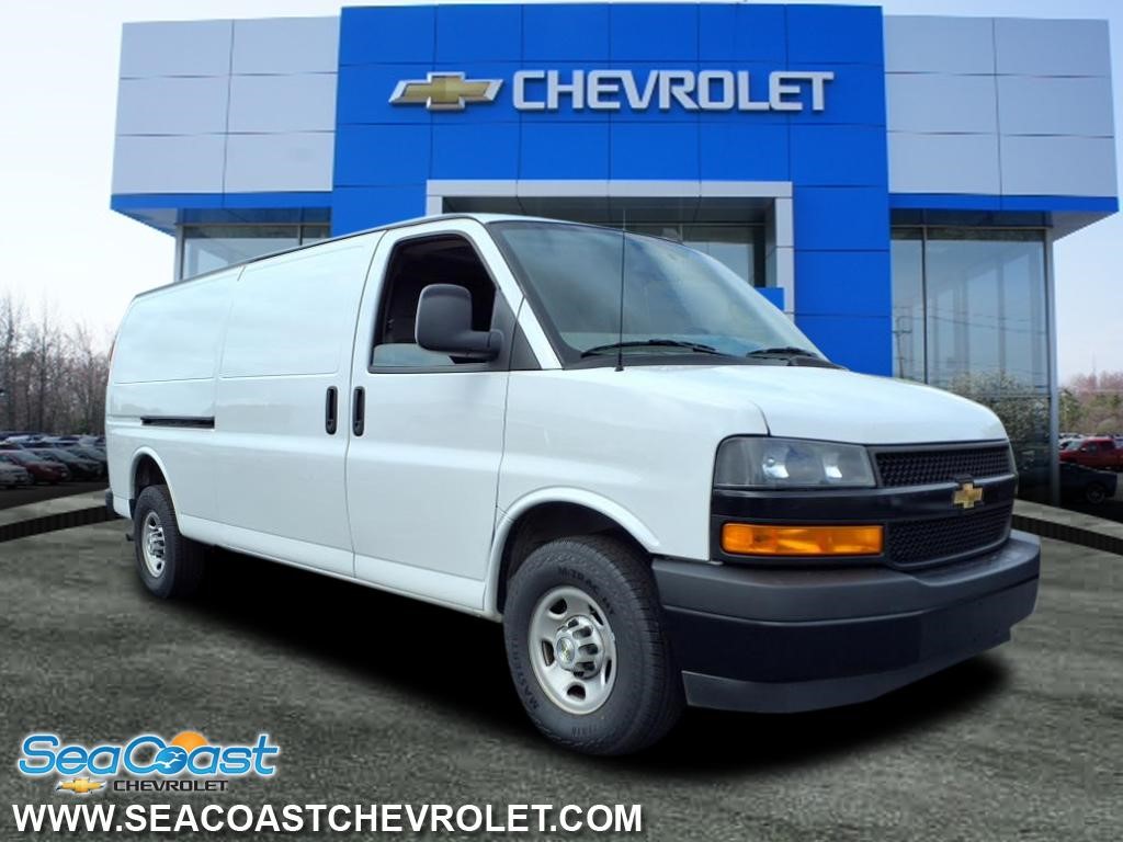 2023 Chevrolet Express Cargo Van