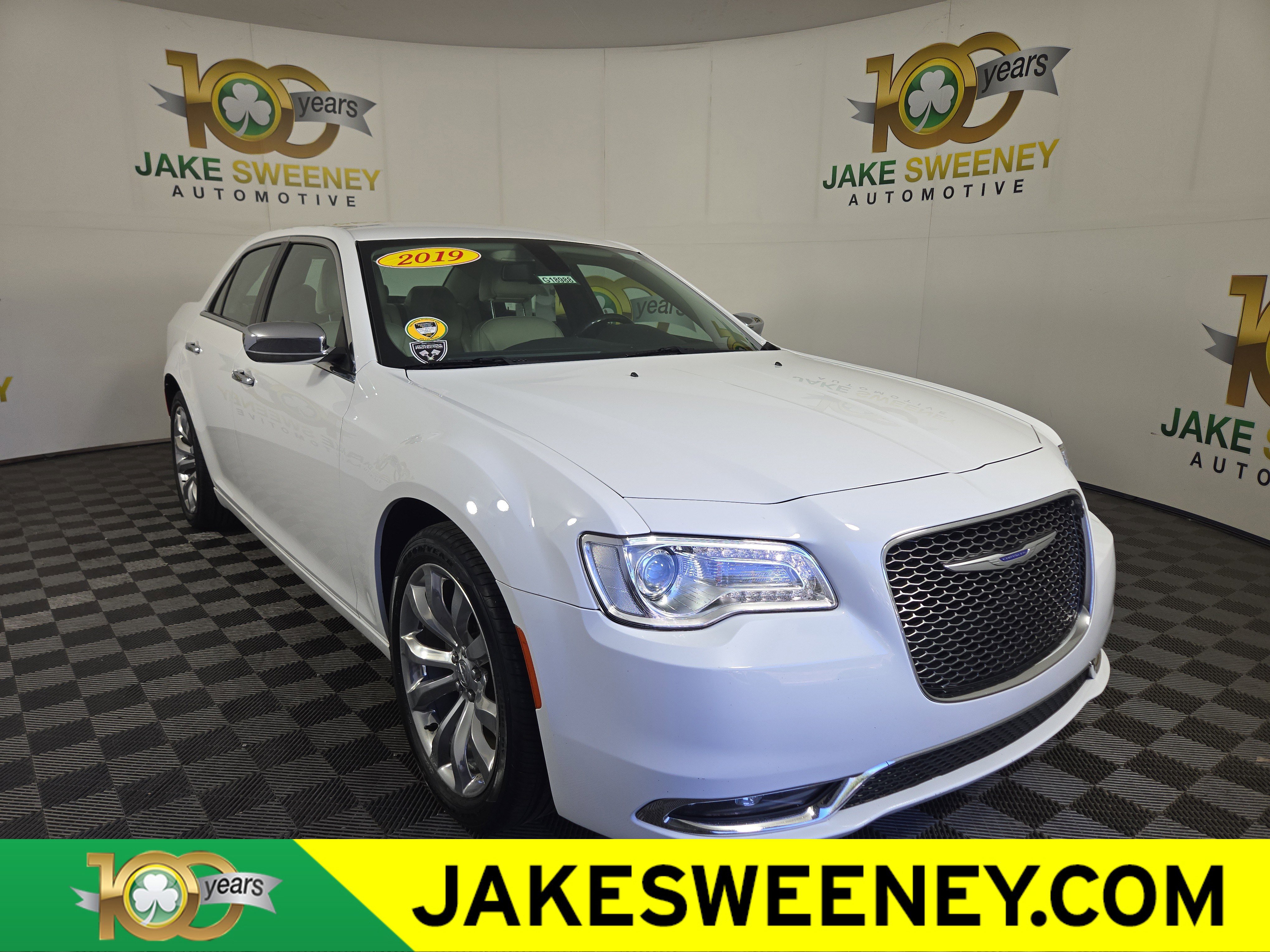 2019 Chrysler 300