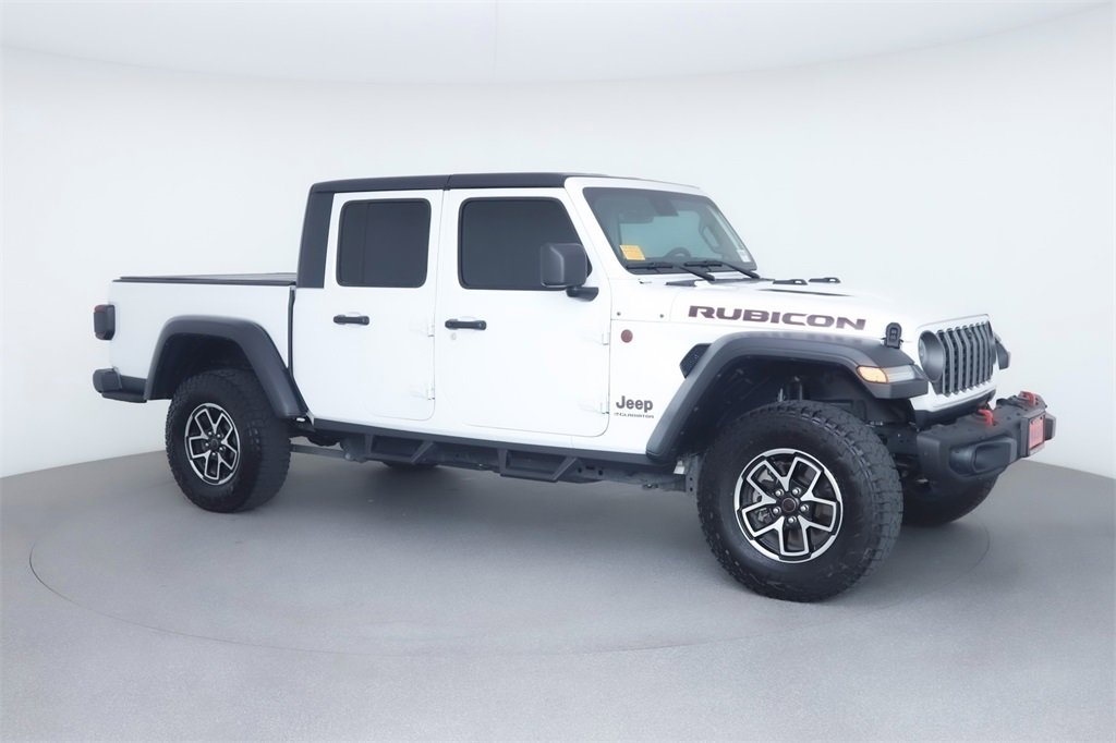 2024 Jeep Gladiator
