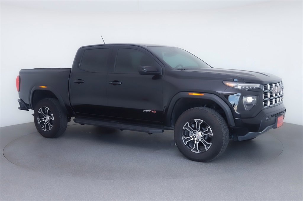 2025 GMC Canyon