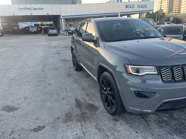 2020 Jeep Grand Cherokee
