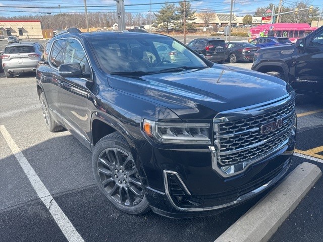 2022 GMC Acadia